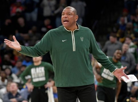 Τέλος ο Ντοκ Ρίβερς από τους Μπακς