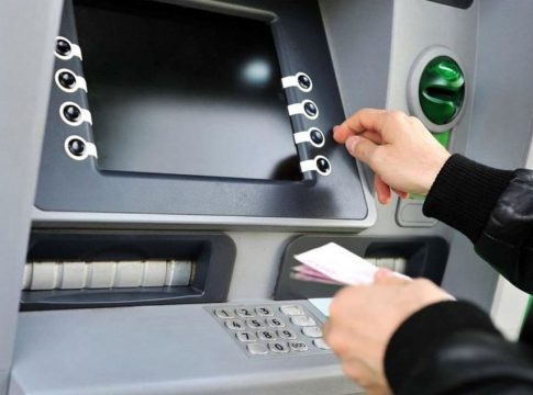 Συντάξεις Μαΐου: Ξεκινούν σήμερα οι πληρωμές – Πότε εμφανίζονται τα χρήματα στα ΑΤΜ