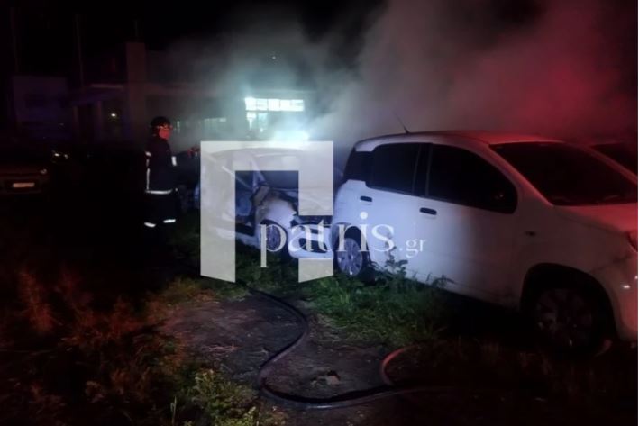 Ηράκλειο: Στις φλόγες χώρος ενοικιαζόμενων οχημάτων – Δείτε βίντεο