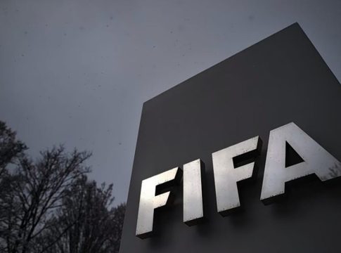 Η FIFA θέλει υποχρεωτικό U21 στην ενδεκάδα: επανάσταση ή παρέμβαση στο ποδόσφαιρο;