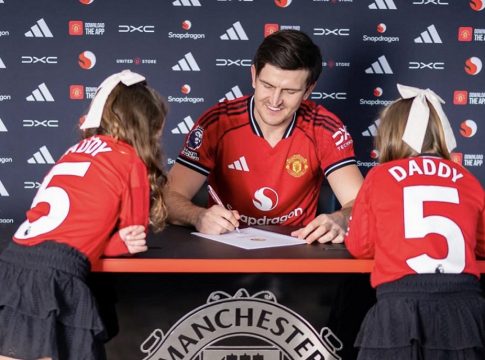 Έμεινε στη Μάντσεστερ Γιουνάιτεντ ο Μαγκουάιρ (pics)