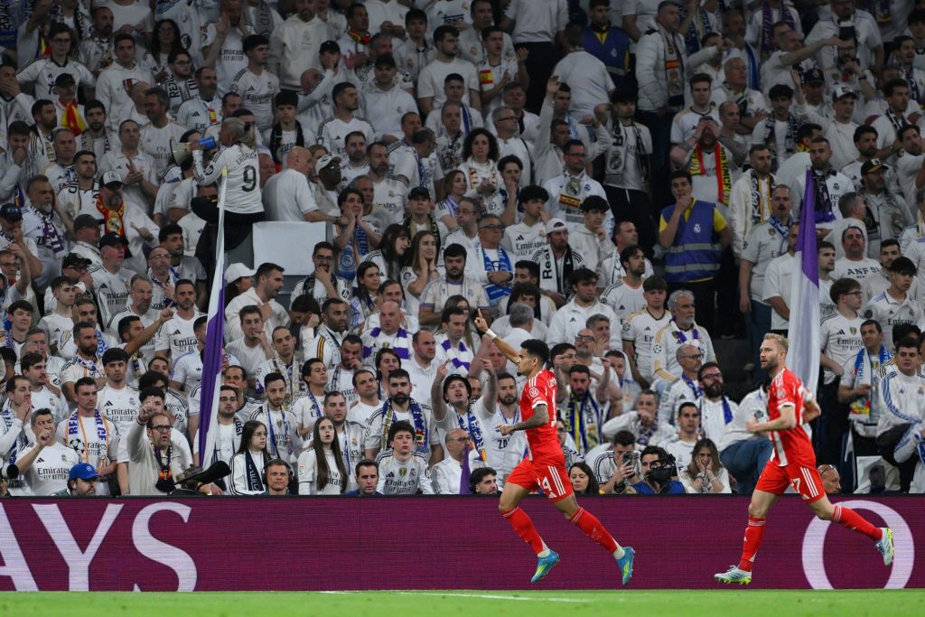 Άψογο τελείωμα ο Ντίας και 1-0 η Μπάγερν στο «Μπερναμπέου» (vid)