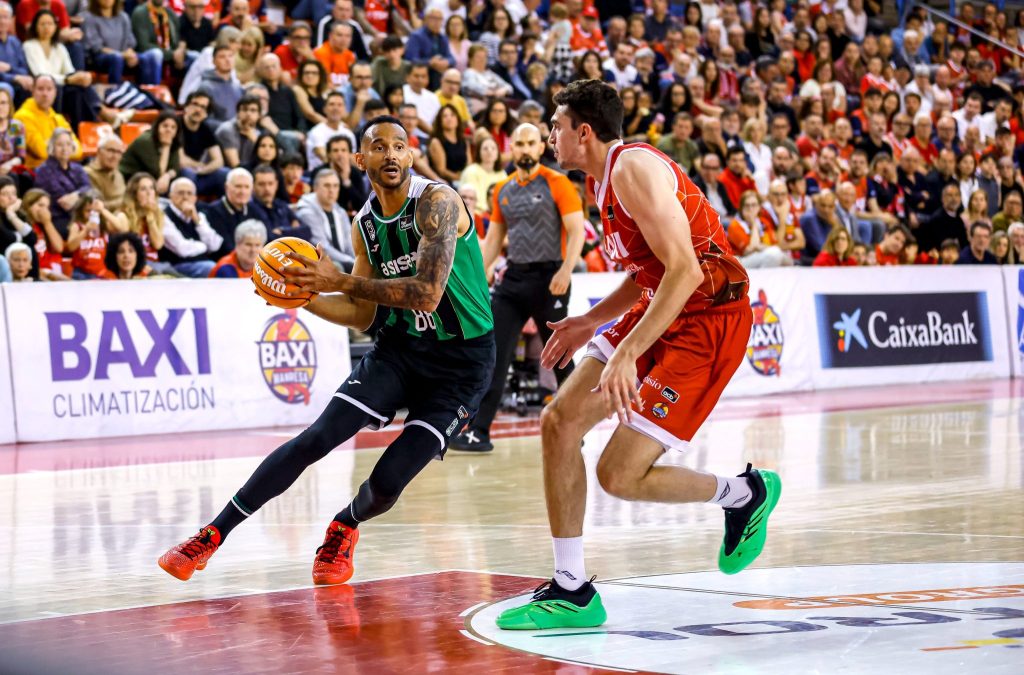 Μανρέσα – Μπανταλόνα 87-77: Ήττα πριν το τρίτο παιχνίδι με την ΑΕΚ για το BCL