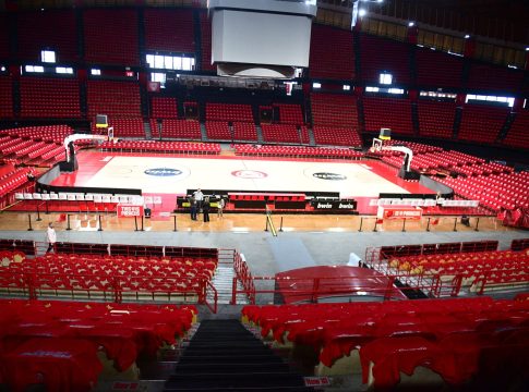 Ο Ολυμπιακός θα υποδεχθεί τη Μονακό σε «κατακόκκινο» ΣΕΦ (pics)