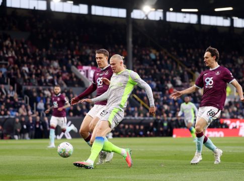 LIVE: Μπέρνλι – Μάντσεστερ Σίτι