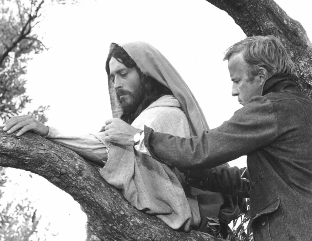 Το… χαμένο πλάνο της Ανάστασης στον «Ιησού από τη Ναζαρέτ» – Η σκηνή που ο Τζεφιρέλι δεν έδειξε ποτέ (vid)