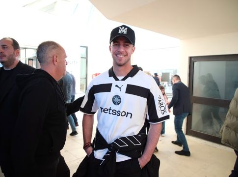 Ο Κωστούλας με φανέλα ΟΦΗ στο Πανθεσσαλικό Στάδιο (pics)