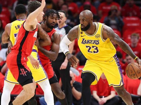 Ασταμάτητοι Λέικερς έκαναν το 3-0 – Μπρέικ στο μπρέικ και 2-1 για Σπερς και Σέλτικς (vids)