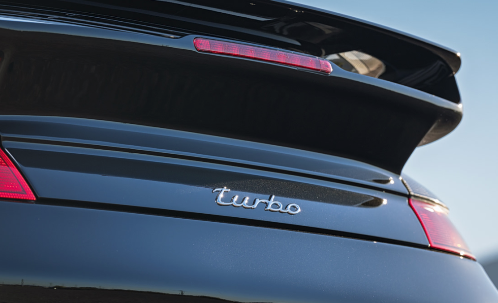 «Έγδυσαν» πανάκριβη Porsche στο Λος Άντζελες – Δεν πίστευε στα μάτια του ο ιδιοκτήτης