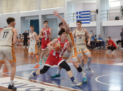 Ολυμπιακός – Προμηθέας 72-65: Θριαμβευτές οι «ερυθρόλευκοι» κατέκτησαν το 53ο Πανελλήνιο Πρωτάθλημα Εφήβων