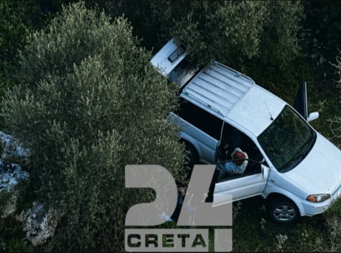 Κρήτη: Την σκότωσε με όπλο και την μετέφερε με το αυτοκίνητό της σε δύσβατο σημείο – Σκεπασμένη με χαλί βρέθηκε νεκρή η 43χρονη