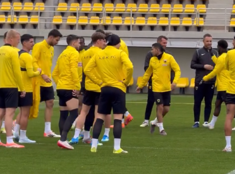 Επέστρεψαν όλοι οι διεθνείς στην ΑΕΚ που φορτσάρει για Ολυμπιακό (vids)