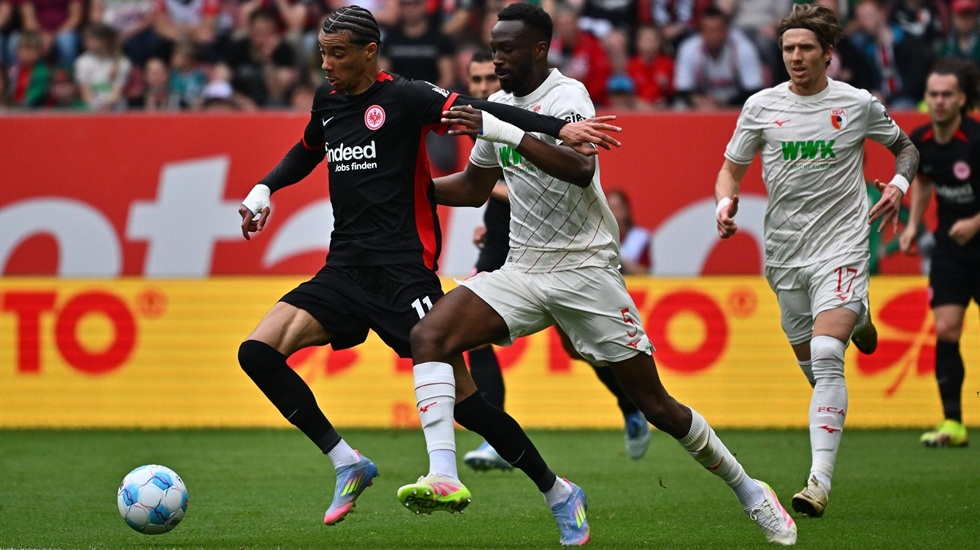 LIVE: Άουγκσμπουργκ – Άιντραχτ Φρανκφούρτης