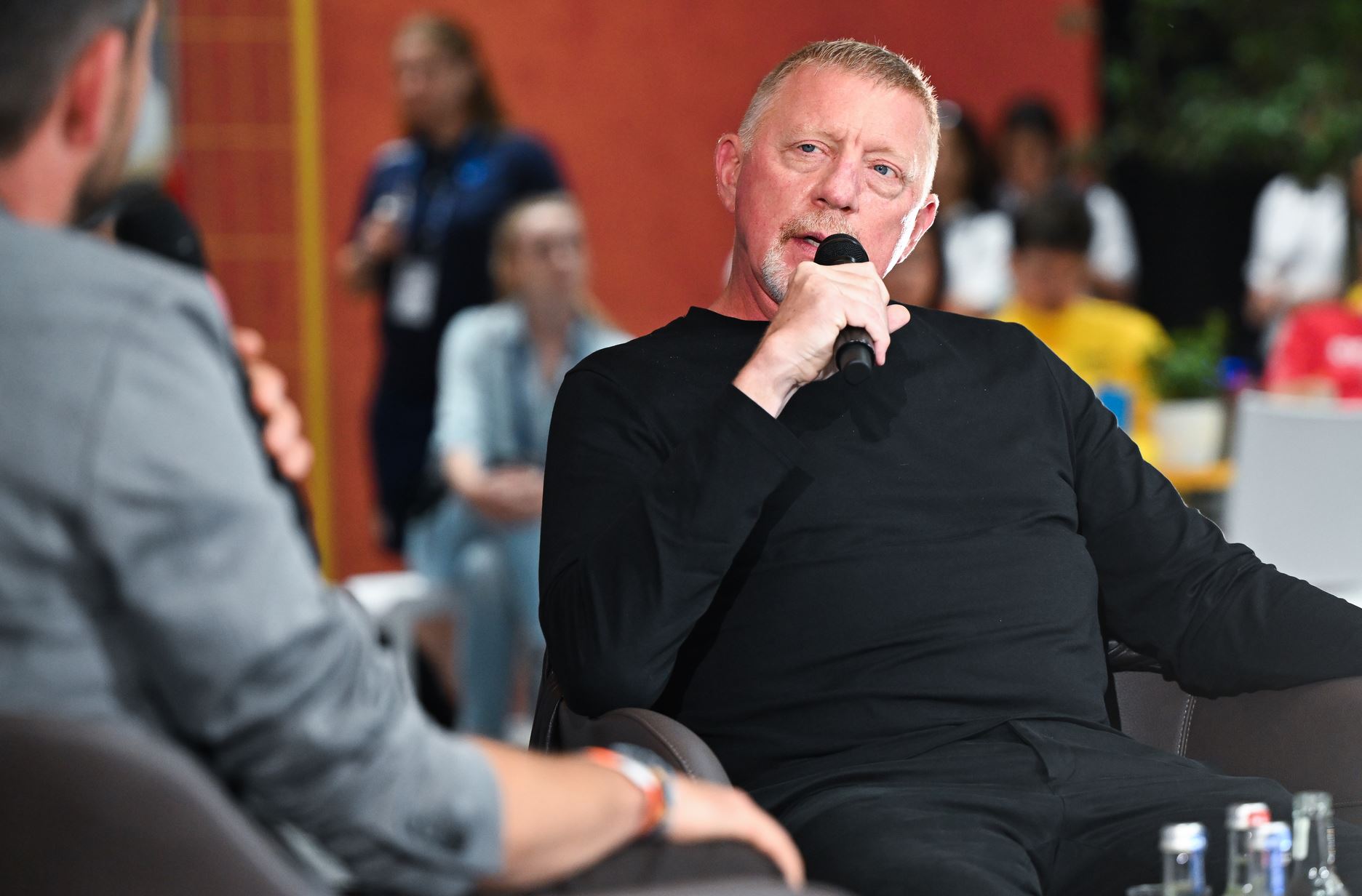 «Έκραξε» τον Τσιτσιπά ο Μπέκερ: «Αναρωτιέμαι πότε θα καταλάβει…»