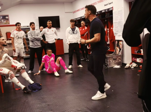 Σεβίλλη: «Θέλω να σας σκοτώσω όλους» – Ομιλία-έπος από τον προπονητή στο ημίχρονο αγώνα! (vid)