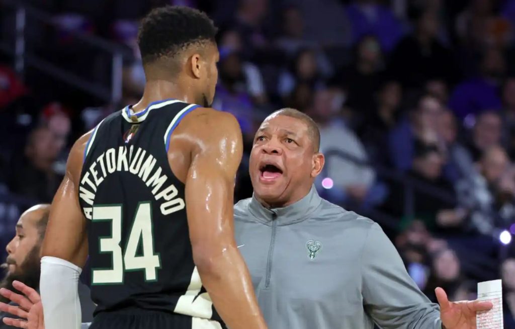 Ο Ρίβερς έριξε τη «βόμβα» για τον Αντετοκούνμπο: «Θα φύγει από τους Μπακς αν…» (vid)