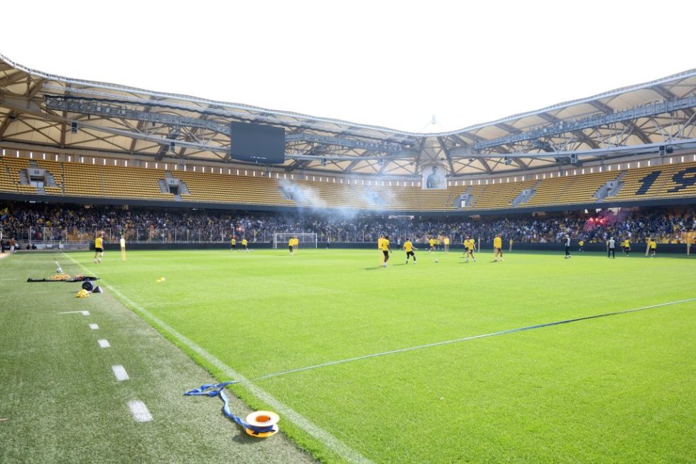 Περισσότεροι από 8.000 οπαδοί της ΑΕΚ στην προπόνηση πριν τον ΠΑΟΚ (pics & vid)