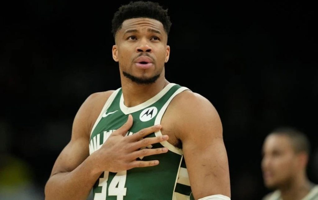 Οι ατάκες του ESPN για το μέλλον του Αντετοκούνμπο: «Ήρθε η ώρα…» (vid)