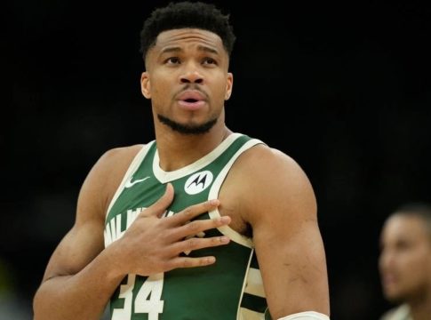 Οι ατάκες του ESPN για το μέλλον του Αντετοκούνμπο: «Ήρθε η ώρα…» (vid)