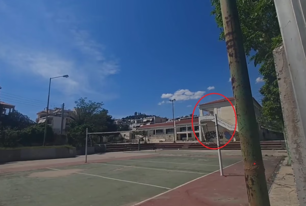 Χαϊδάρι: «Έπεσε με το κεφάλι» – Τι λέει η διευθύντρια του σχολείου της 13χρονης