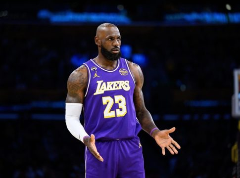 ΛεΜπρόν: «Κάθε φορά που ξυπνάω είμαι… αμφίβολος»