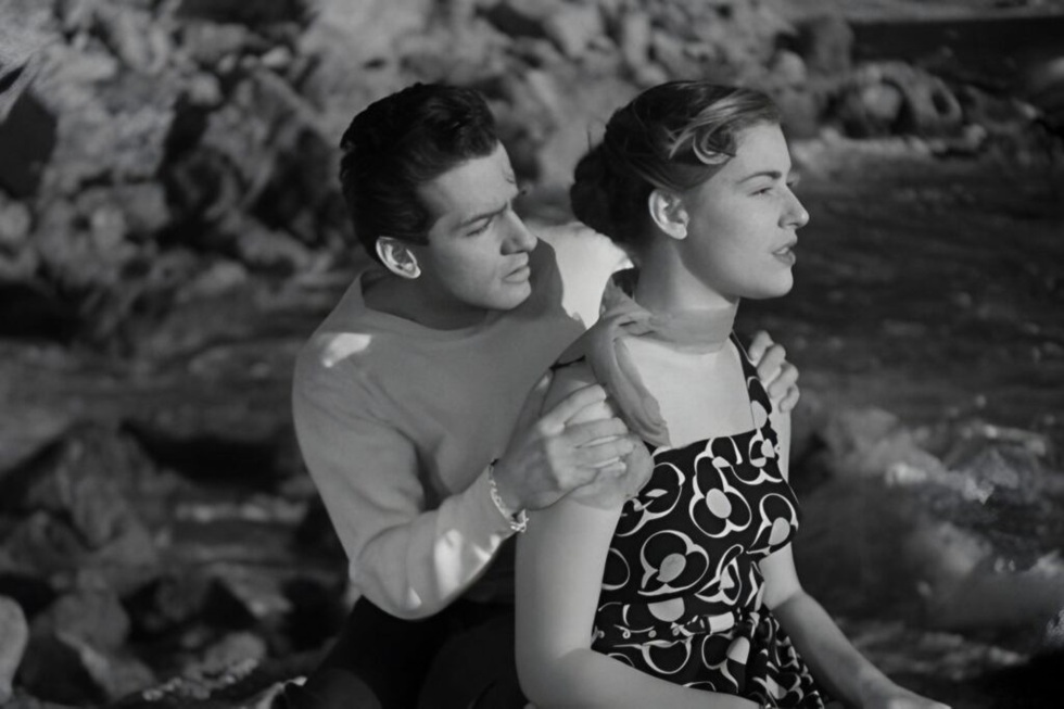 Το μοναδικό δυστύχημα στην ιστορία του ελληνικού κινηματογράφου – Πως πέθανε η συμπρωταγωνίστρια του Α. Αλεξανδράκη