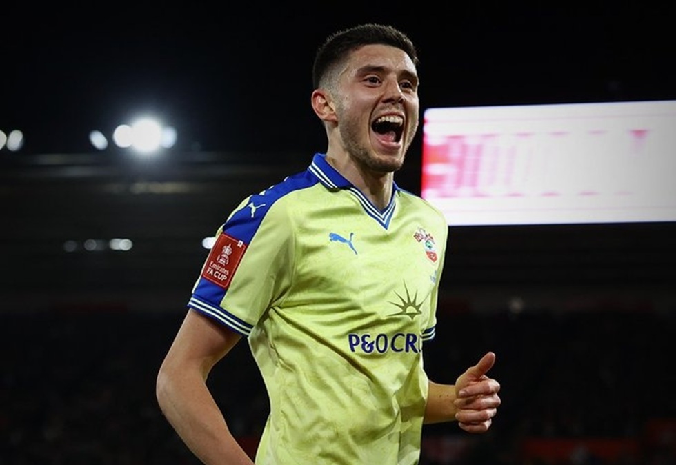 Σαουθάμπτον – Άρσεναλ 2-1: Έστειλαν… σπίτι τους «κανονιέρηδες» οι «άγιοι»