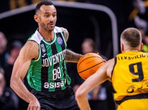 Χάνγκα ενόψει ΑΕΚ: «Είναι τελικός, ρισκάρουμε τη ζωή μας»