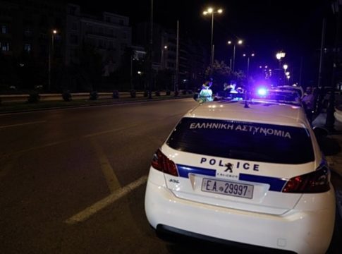 Γιαννιτσά: Μεθυσμένος 22χρονος έκλεψε αυτοκίνητο και τραυμάτισε αστυνομικό – Συνελήφθη μετά από καταδίωξη