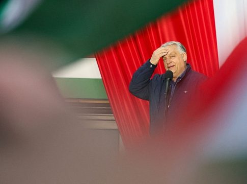 Όρμπαν: Το τέλος ενός συστήματος; – Οι παγίδες του Ούγγρου εθνικιστή για να παραμείνει στην εξουσία