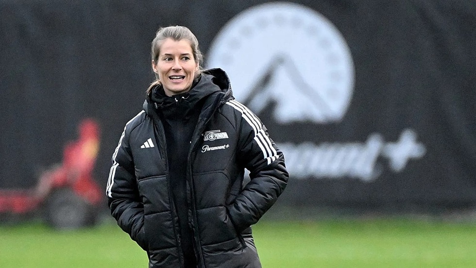 Στηρίζει τη Μαρί Λουίζ Έτα η Ουνιόν Βερολίνου: «Ντροπή να γράφουν τέτοια σεξιστικά σχόλια»