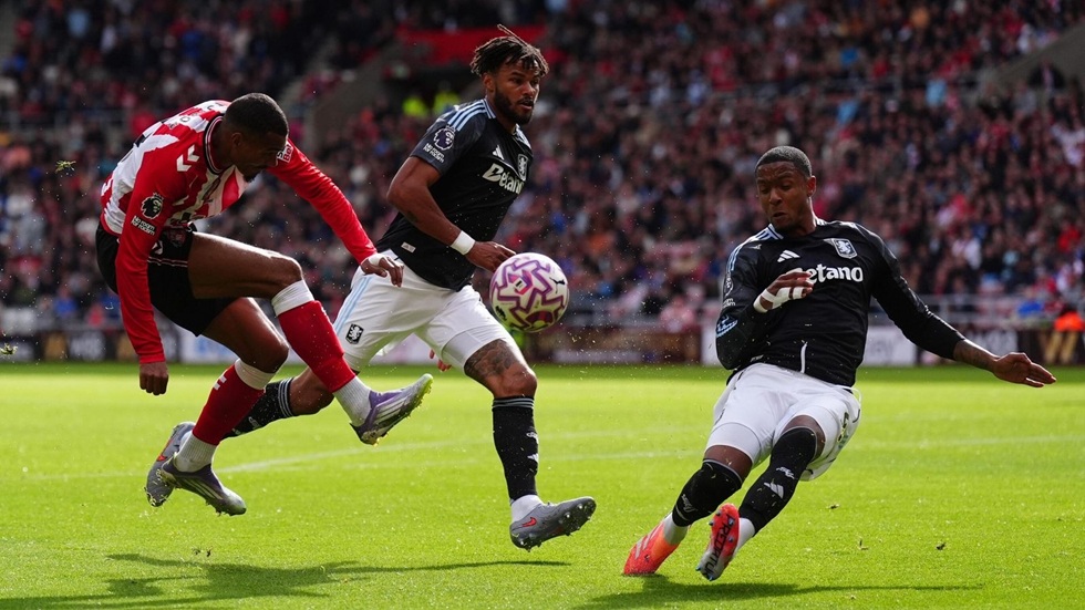 LIVE: Άστον Βίλα – Σάντερλαντ