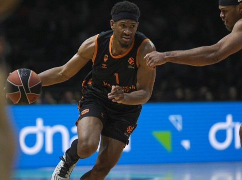 Αποκάλυψη από την Ιταλία: Στο στόχαστρο του Ολυμπιακού ο Τέιλορ της Βαλένθια