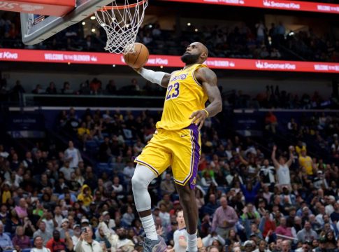 Λεμπρόν Τζέιμς: Το απίθανο στατιστικό του στο NBA, πάνω από Τζόρνταν και Κόμπι μαζί (pics)