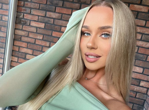 «Τρέλανε» το ΣΕΦ η σύντροφος του Μπλόσομγκειμ (pics)