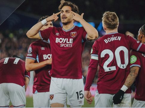 Γουέστ Χαμ – Γουλβς 4-0: Σαρωτικά τα «σφυρά» στο ντέρμπι παραμονής, δύο γκολ ο Μαυροπάνος!