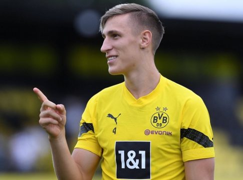 Η Ντόρτμουντ «έδεσε» τον Νίκο Σλότερμπεκ μέχρι το 2031