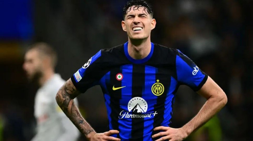 Όλοι εναντίον του Μπαστόνι στην Ιταλία, τρίβει τα χέρια του ο Λαπόρτα