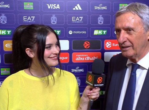 «Γύπας» και… αγέραστος ο Πέσιτς: Την… έπεσε σε Ιταλίδα δημοσιογράφο (vid)