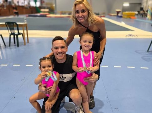 Η κόρη των Πετρούνια και Μιλλούση πήρε 4 μετάλλια στον πρώτο αγώνα της