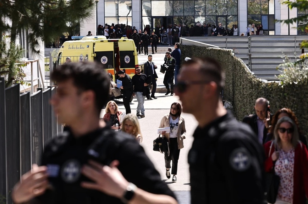 Η εμμονή του 89χρονου με τη σύνταξη, οι σφαίρες στο γραφείο εισαγγελέα και ο εγκλεισμός του σε ψυχιατρείο