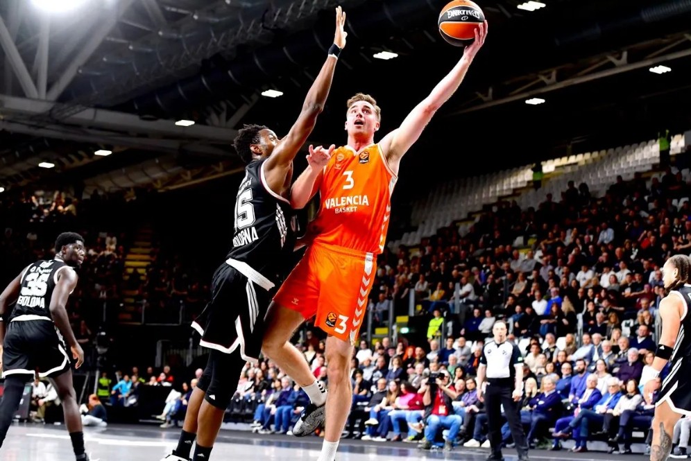 Βίρτους Μπολόνια – Βαλένθια 81-94: 30αρα του Ρίβερς και νίκη για τις Νυχτερίδες