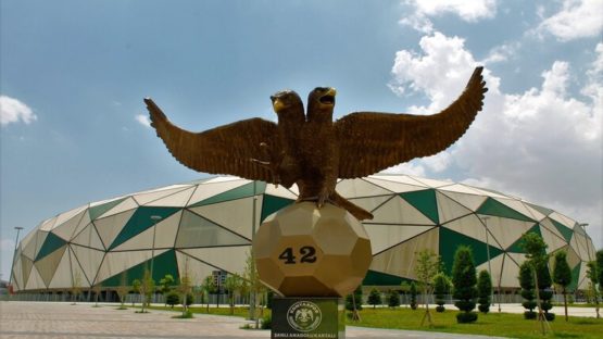 Από το Ικόνιο… ως τ’ αστέρια