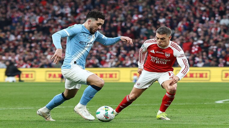 Με αντίθετο μομέντουμ στο ματς της χρονιάς