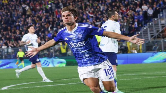 Διπλό κινήτρου στη Ρέτζιο Εμίλια