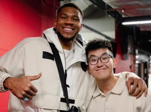 Στο «Nick Galis Hall» ο Σιάο μαζί με Γιάννη, Θανάση Αντετοκούνμπο