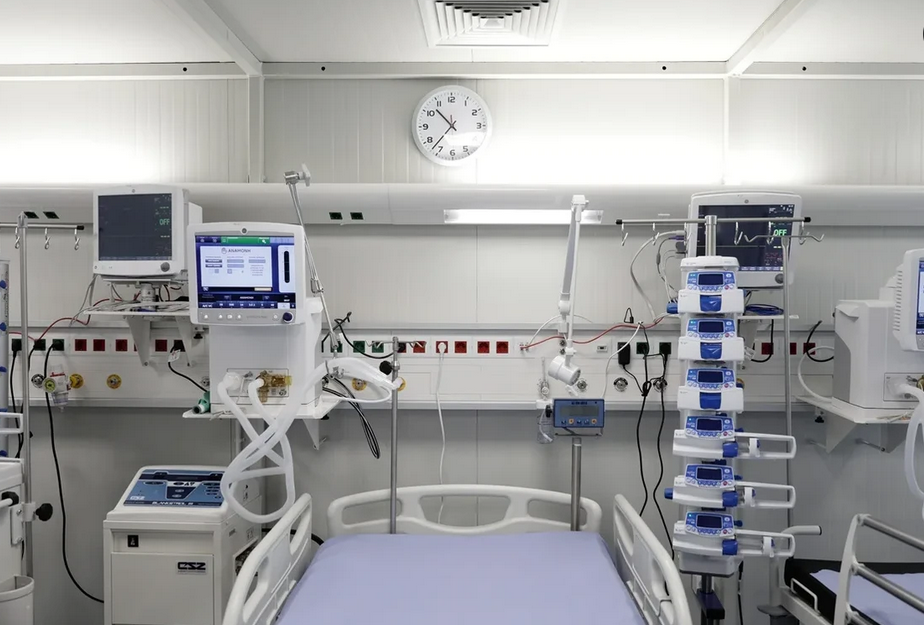 Θεσσαλονίκη: Στην εντατική διασωληνωμένος ο φοιτητής με βακτηριακή μηνιγγίτιδα – Σε χημειοπροφύλαξη οι επαφές του