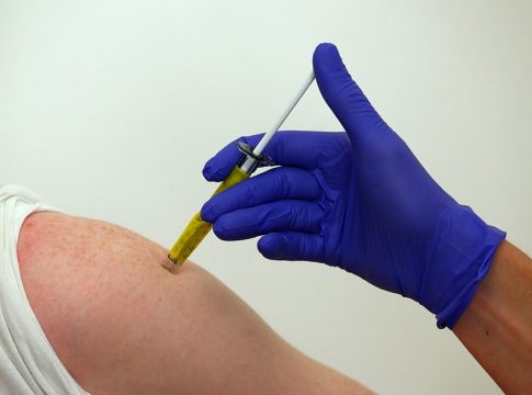 Έμπολα: Πόσο υψηλός είναι ο κίνδυνος μόλυνσης στην Ευρώπη