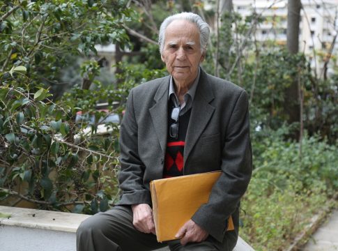 «Έφυγε» από τη ζωή ο θρυλικός εκφωνητής σε «Καραϊσκάκη» και ΣΕΦ, Στάθης Γαβάκης (pic)
