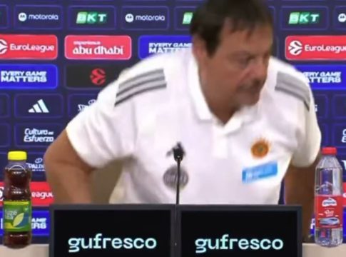 Η ερώτηση που έκανε τον Αταμάν να αποχωρήσει από την συνέντευξη Τύπου